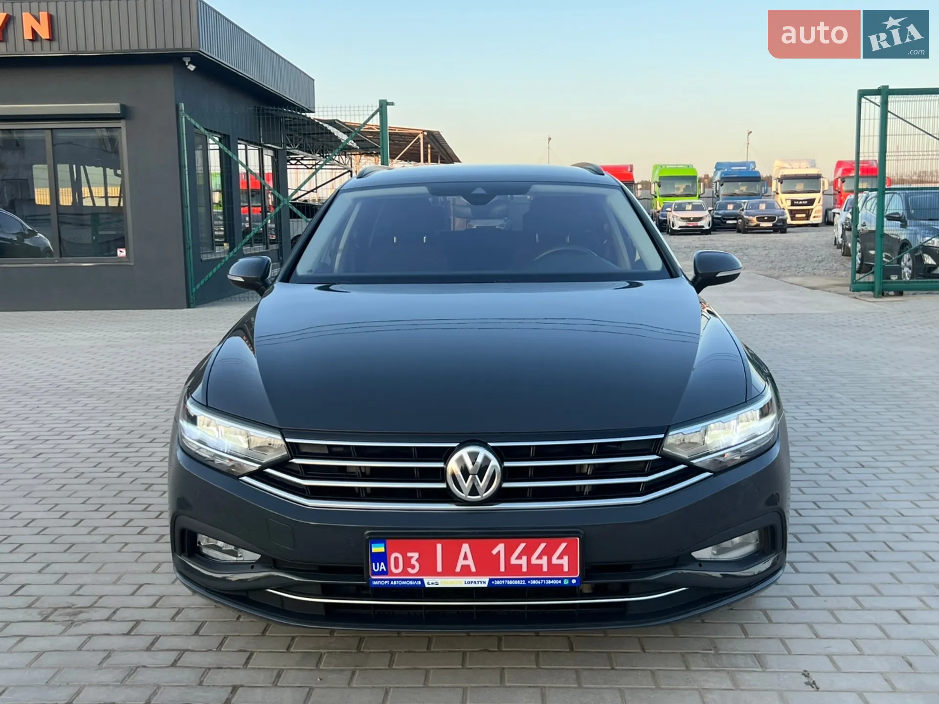 2019 Volkswagen Passat - мініатюра 2