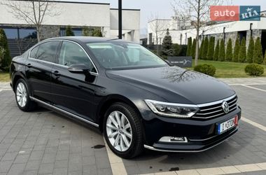 Седан Volkswagen Passat 2016 в Мукачево