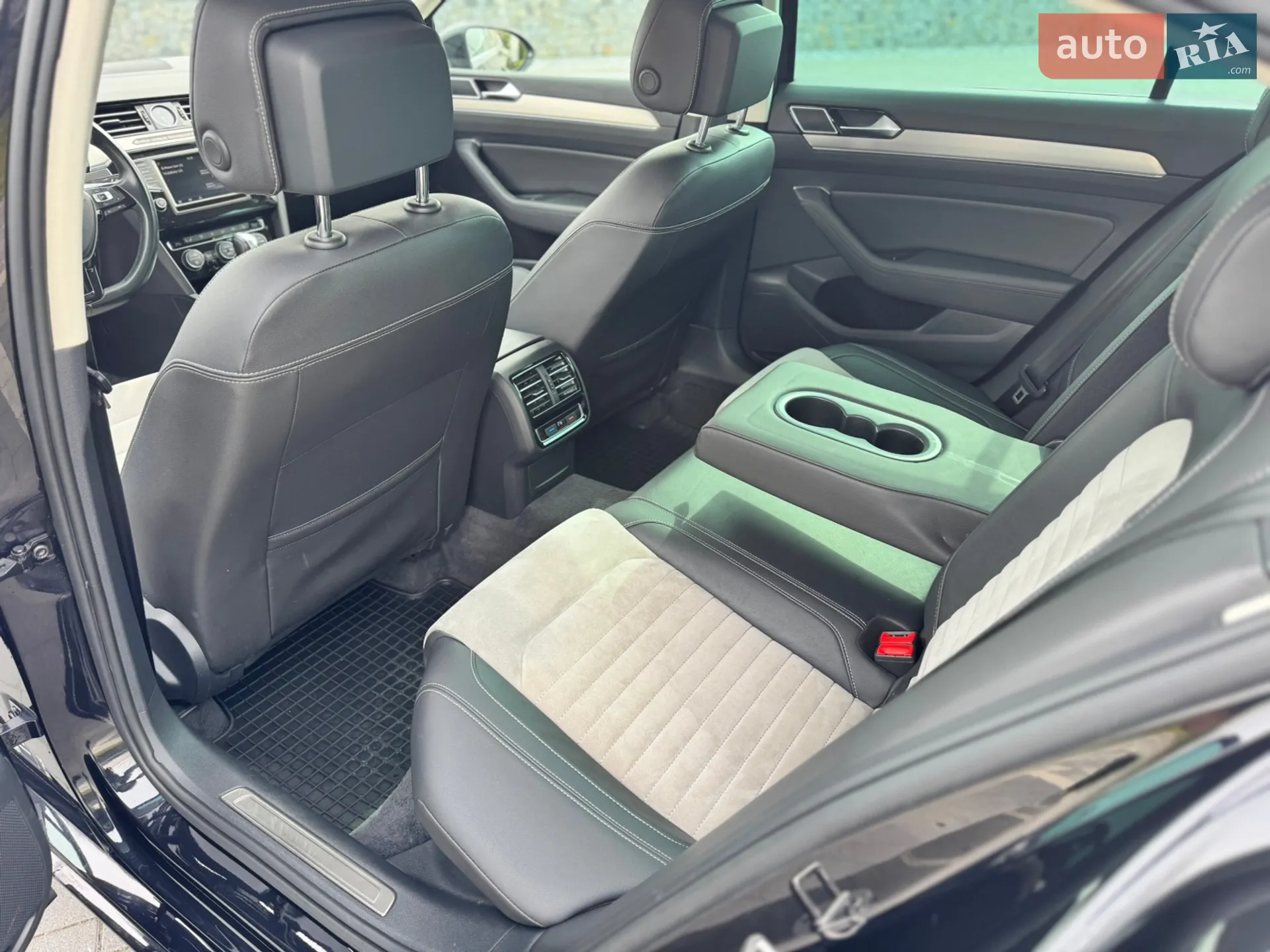 2016 Volkswagen Passat - мініатюра 14