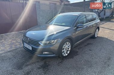 Універсал Volkswagen Passat 2015 в Прилуках