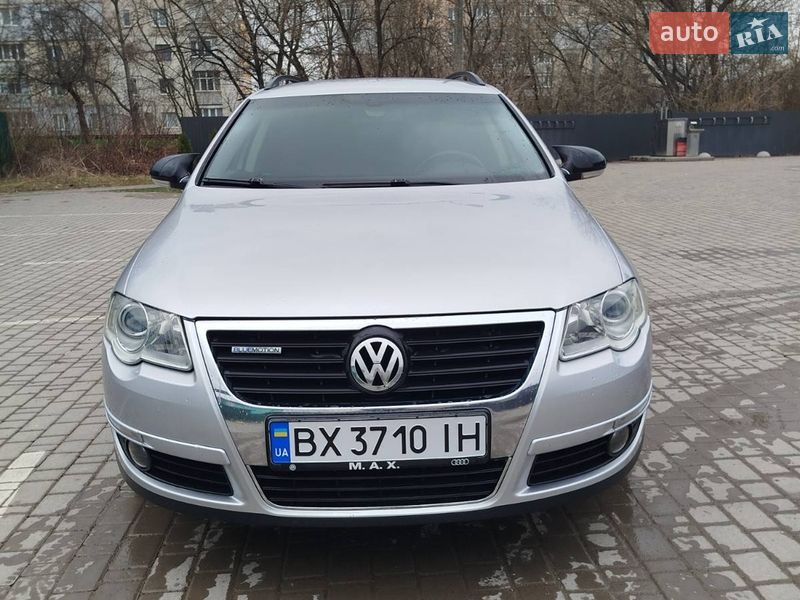 Универсал Volkswagen Passat 2009 в Хмельницком