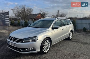 Універсал Volkswagen Passat 2011 в Чуднові