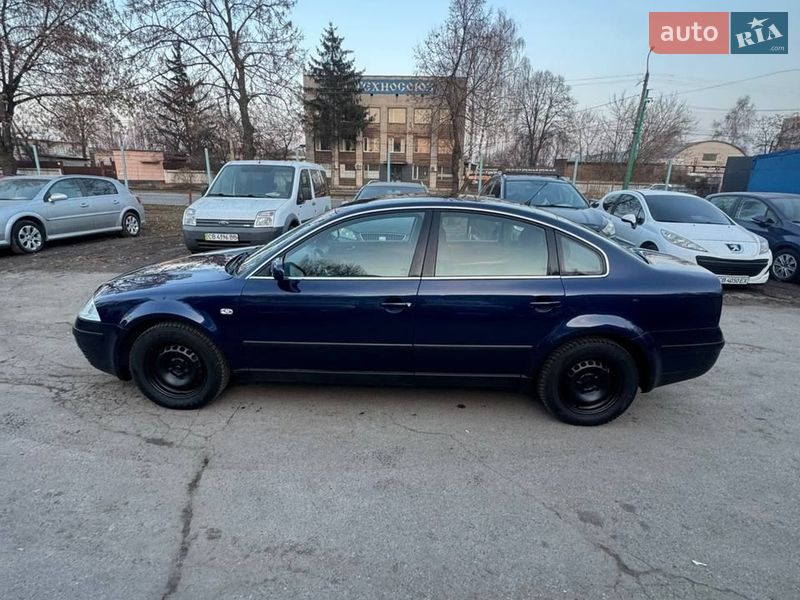 Седан Volkswagen Passat 2001 в Чернигове
