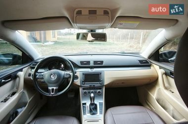 Універсал Volkswagen Passat 2014 в Новояворівську