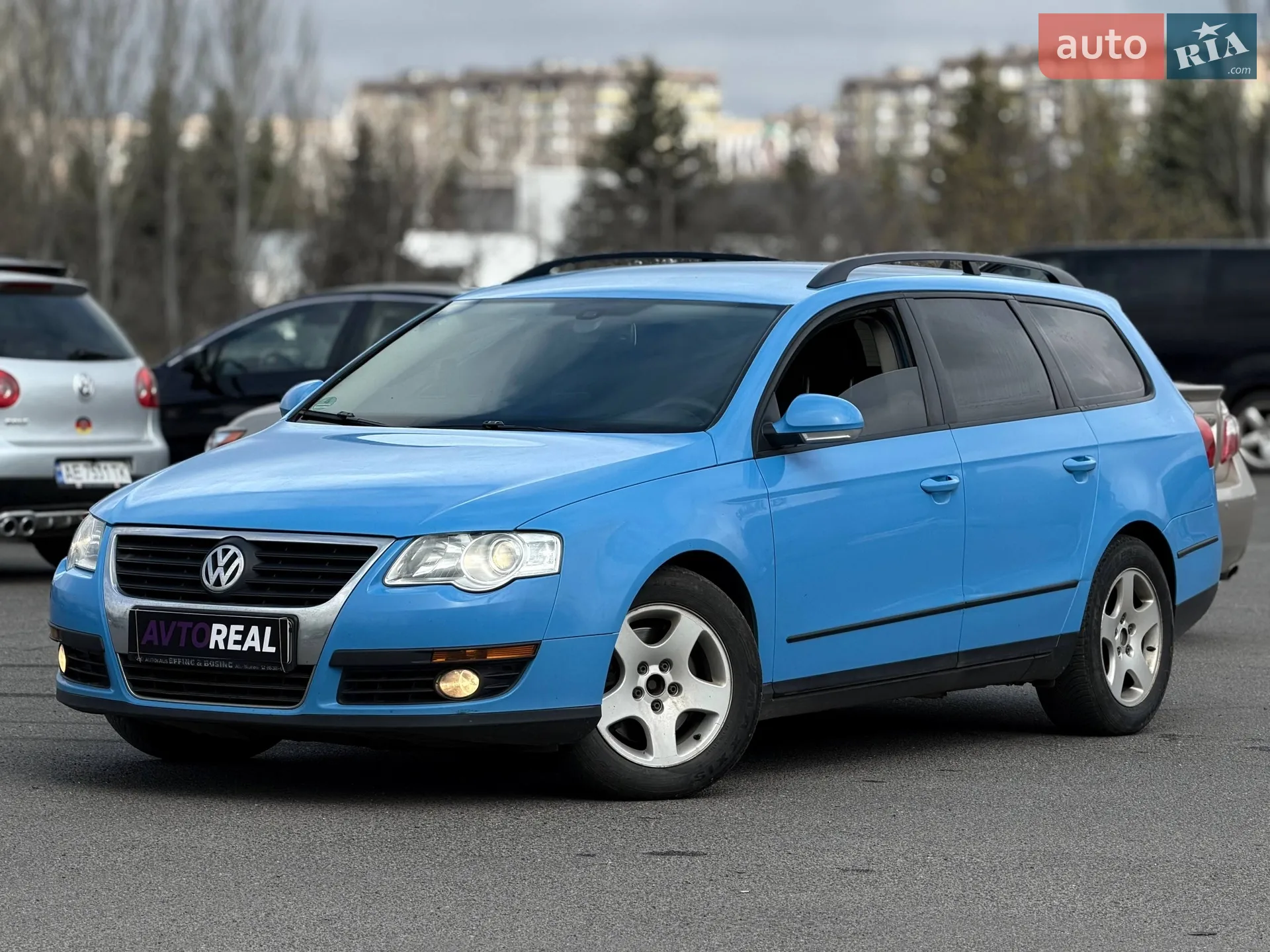 2010 Volkswagen Passat - мініатюра 2