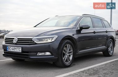 Универсал Volkswagen Passat 2019 в Львове