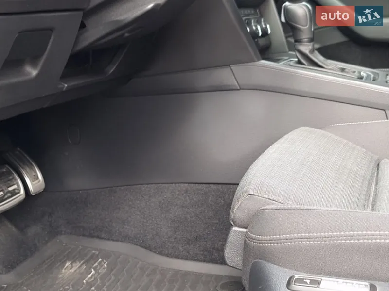 Volkswagen Passat 2020 VIN WVWZZZ3CZLE068479 фото оголошення 15 з 82