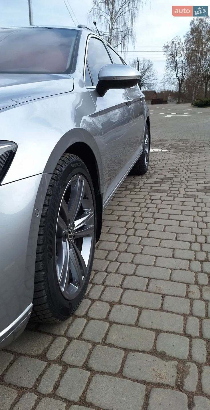 Volkswagen Passat 2020 VIN WVWZZZ3CZLE068479 фото оголошення 12 з 52