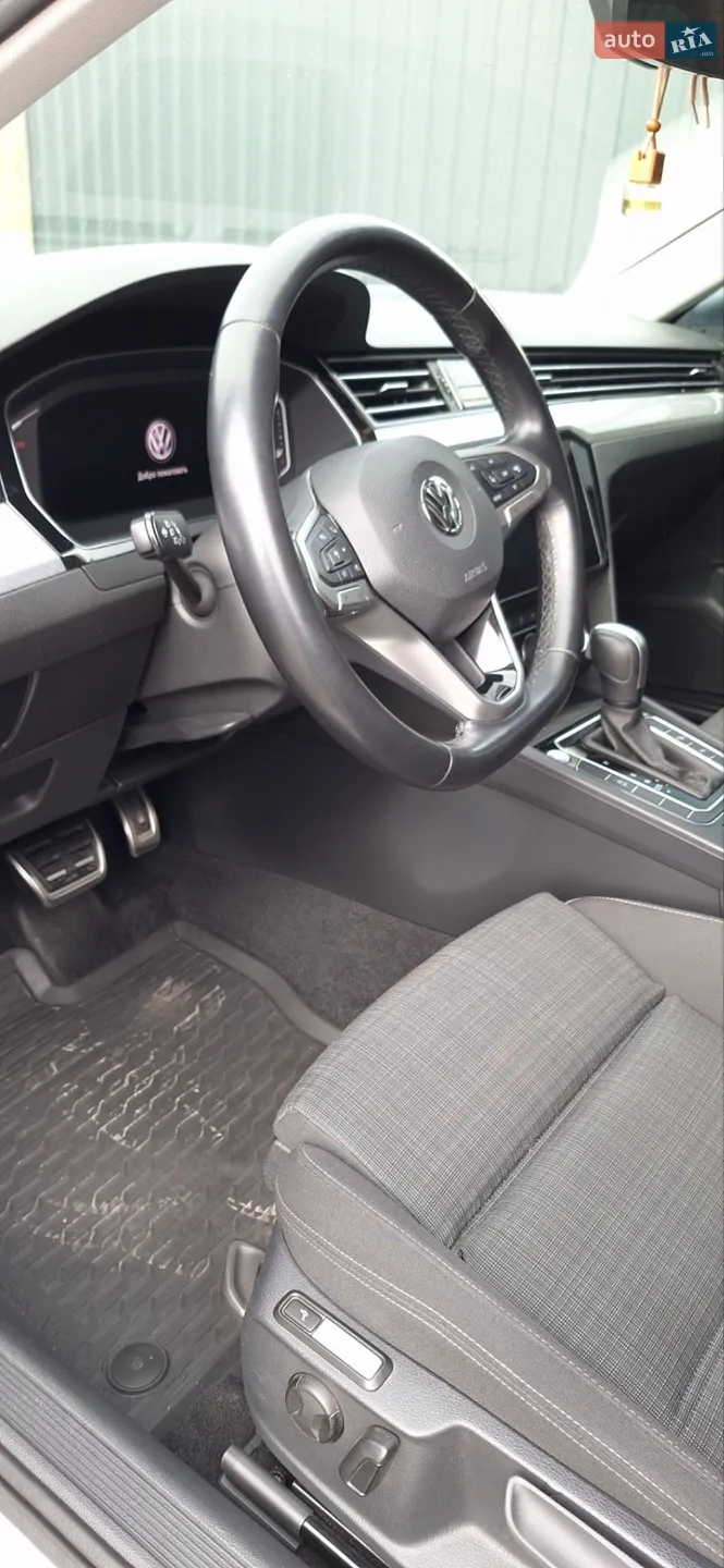 Volkswagen Passat 2020 VIN WVWZZZ3CZLE068479 фото оголошення 20 з 52