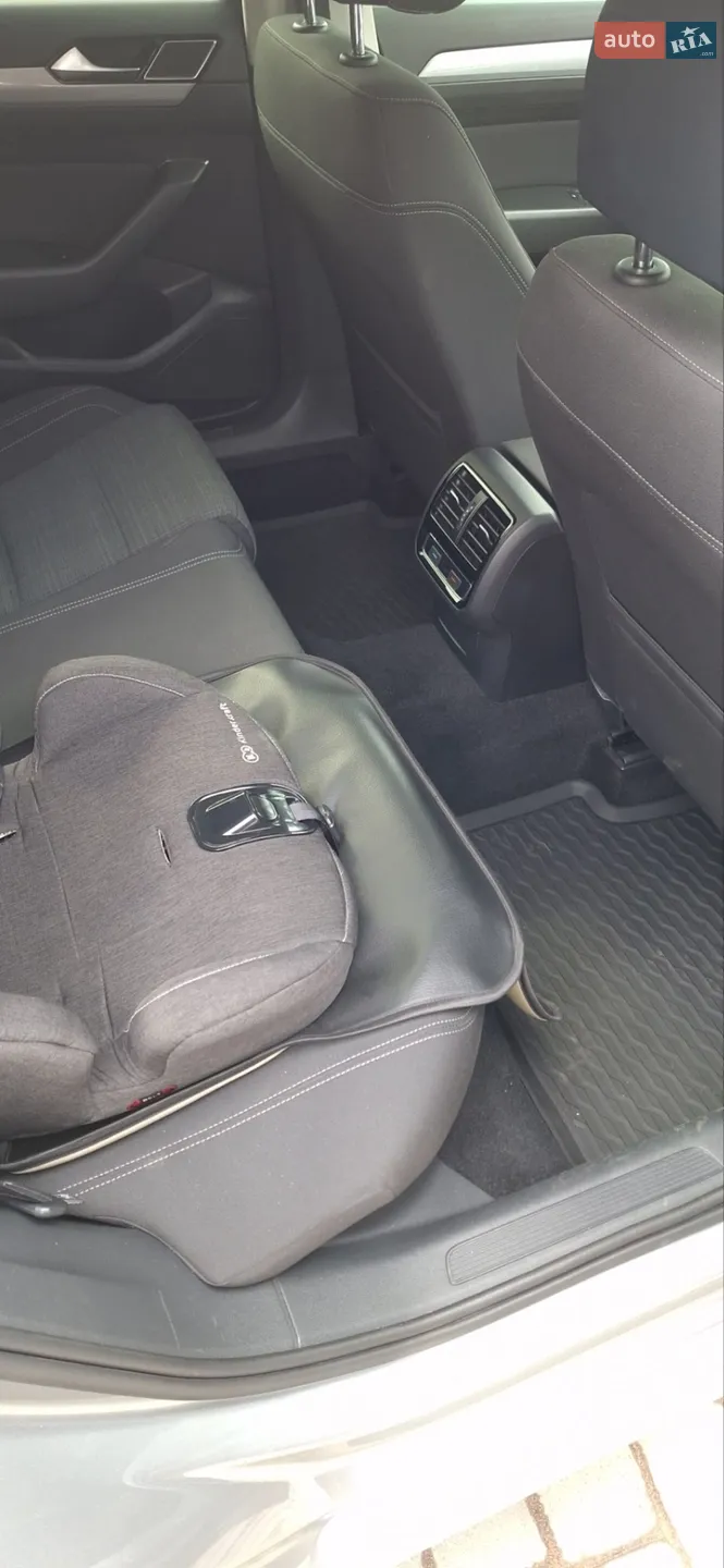Volkswagen Passat 2020 VIN WVWZZZ3CZLE068479 фото оголошення 38 з 52