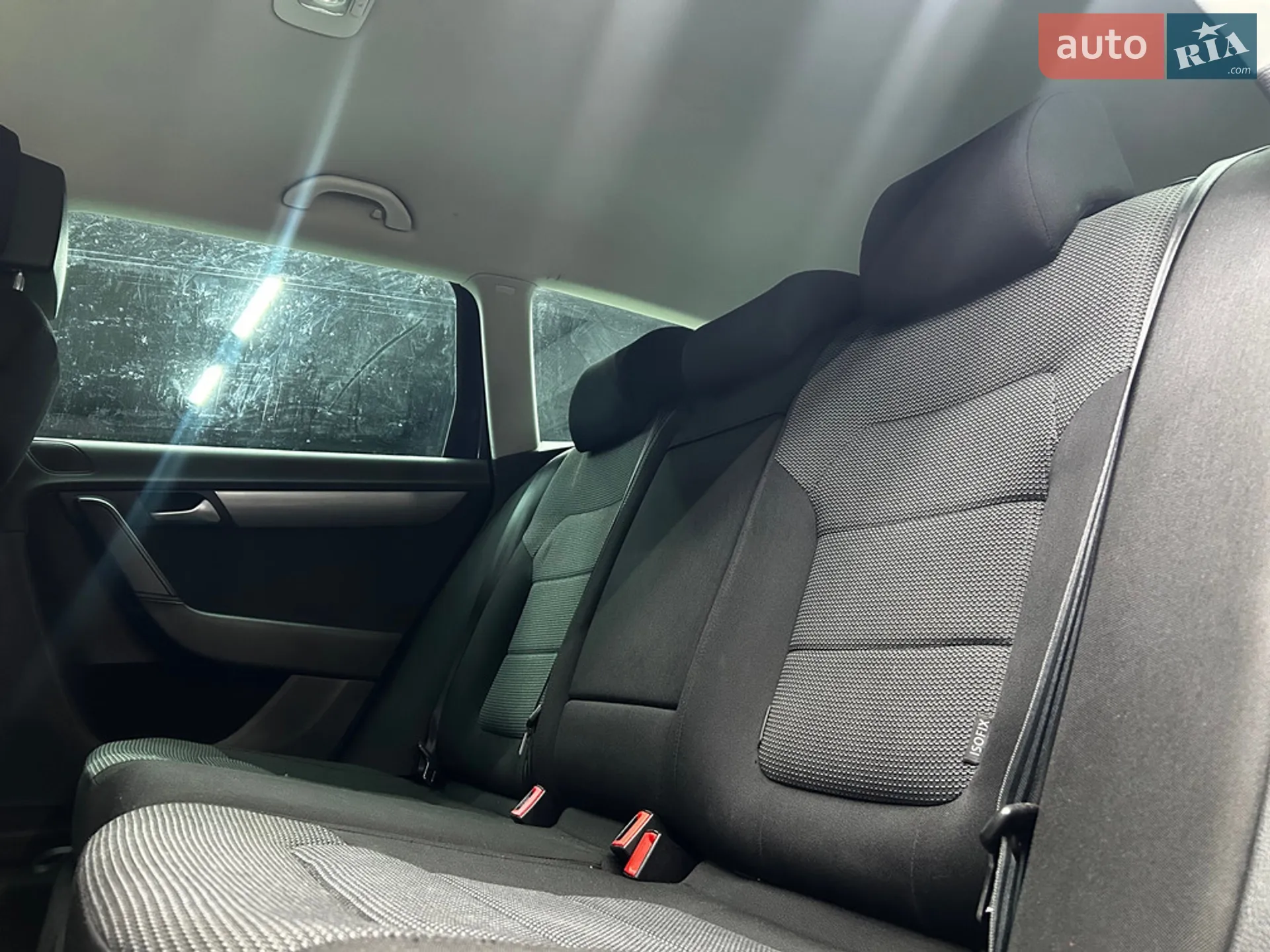 2010 Volkswagen Passat - мініатюра 26