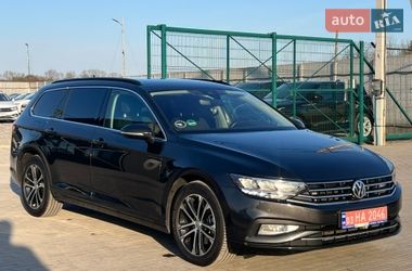 Универсал Volkswagen Passat 2019 в Лопатине