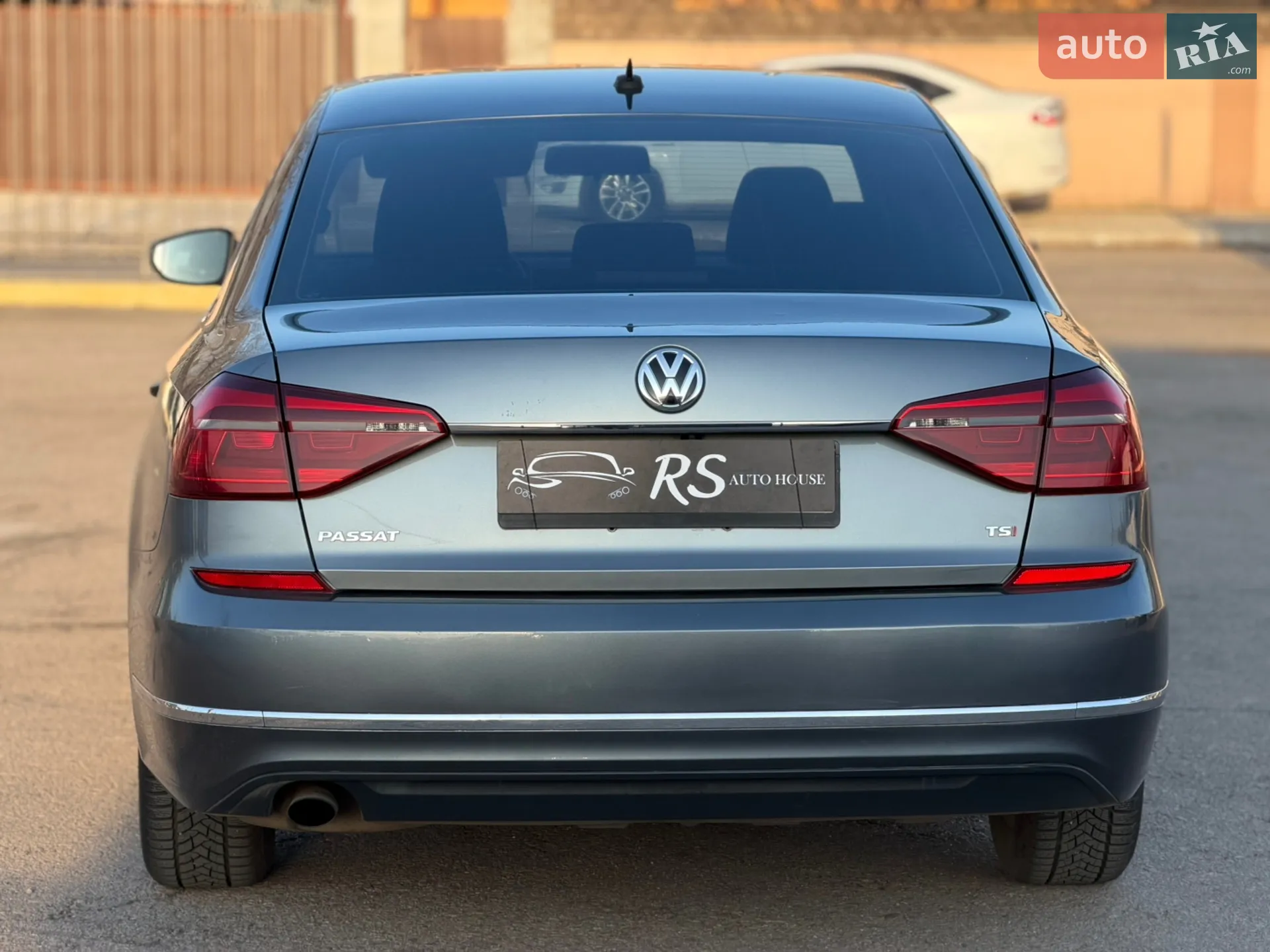 2016 Volkswagen Passat - мініатюра 8