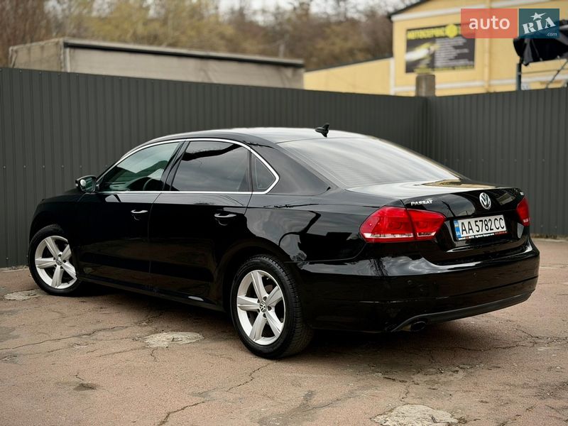 Седан Volkswagen Passat 2014 в Киеве