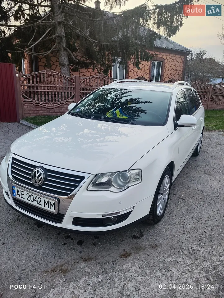 2010 Volkswagen Passat - мініатюра 23