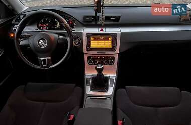 Седан Volkswagen Passat 2009 в Мукачево