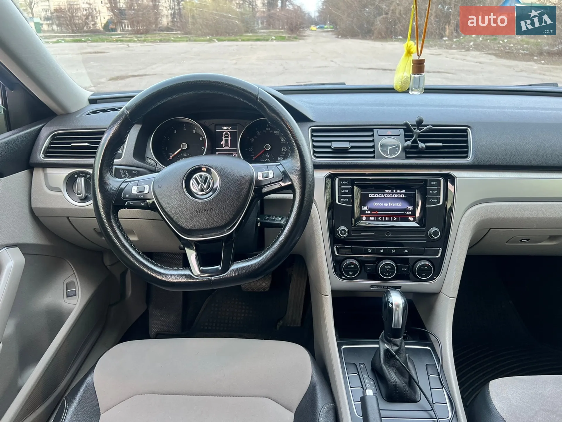 2016 Volkswagen Passat - мініатюра 17