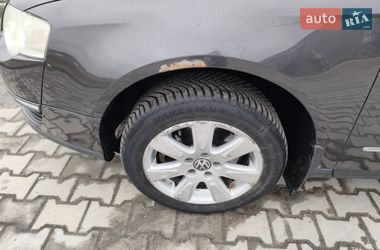 Универсал Volkswagen Passat 2009 в Бродах