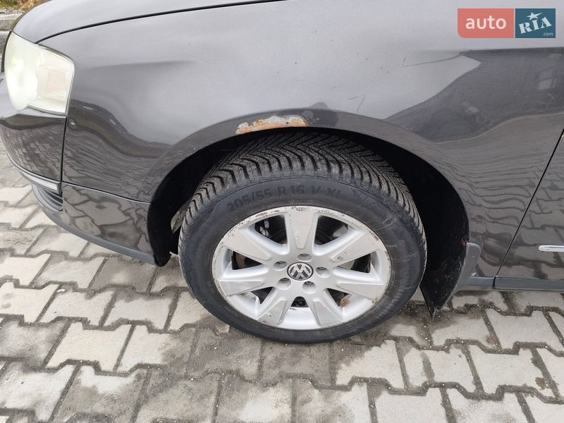 Универсал Volkswagen Passat 2009 в Бродах