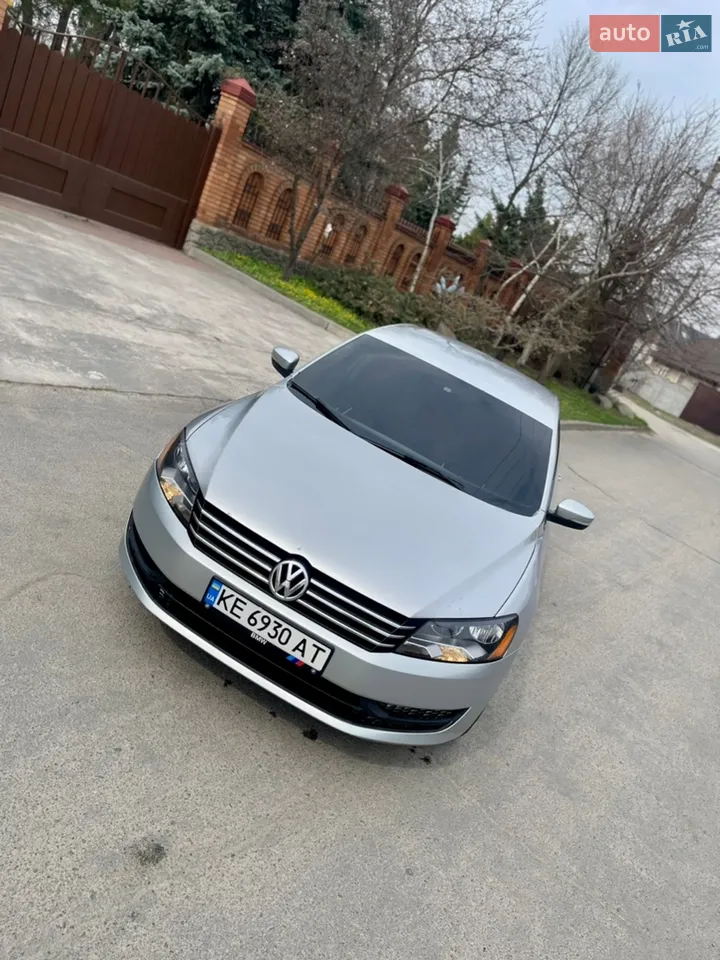 2013 Volkswagen Passat - мініатюра 10