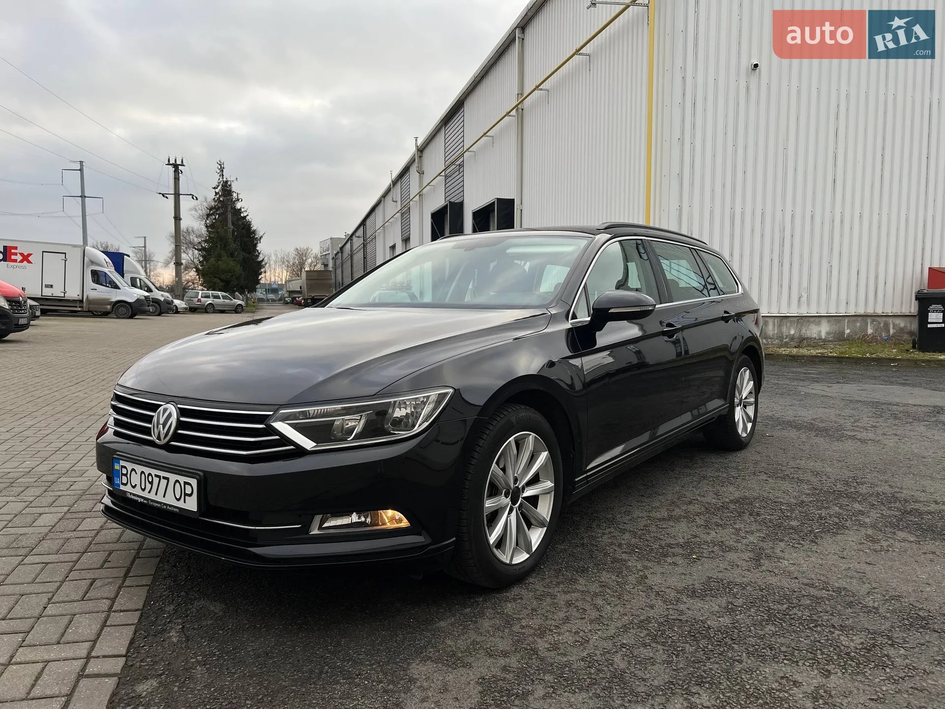 2016 Volkswagen Passat - мініатюра 2