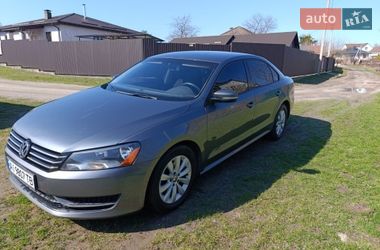 Седан Volkswagen Passat 2013 в Василькове