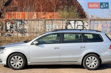 Універсал Volkswagen Passat 2014 в Львові