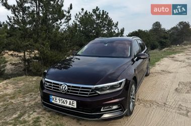 Универсал Volkswagen Passat 2015 в Днепре