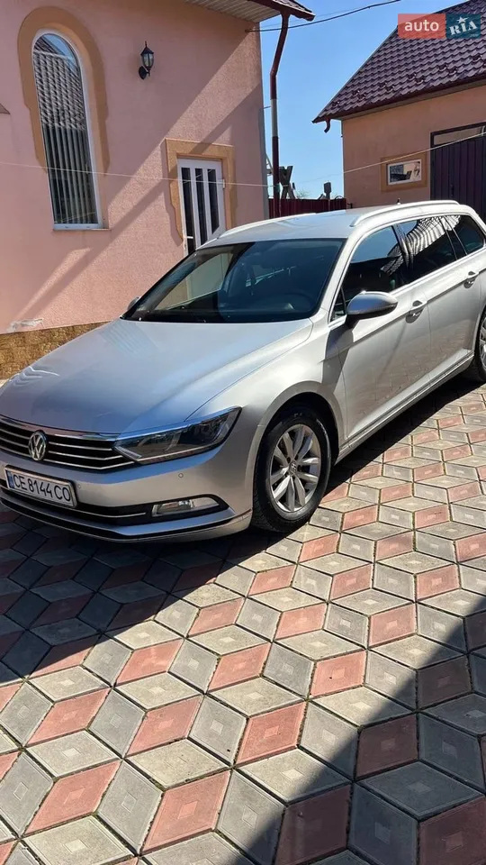 2015 Volkswagen Passat - мініатюра 9