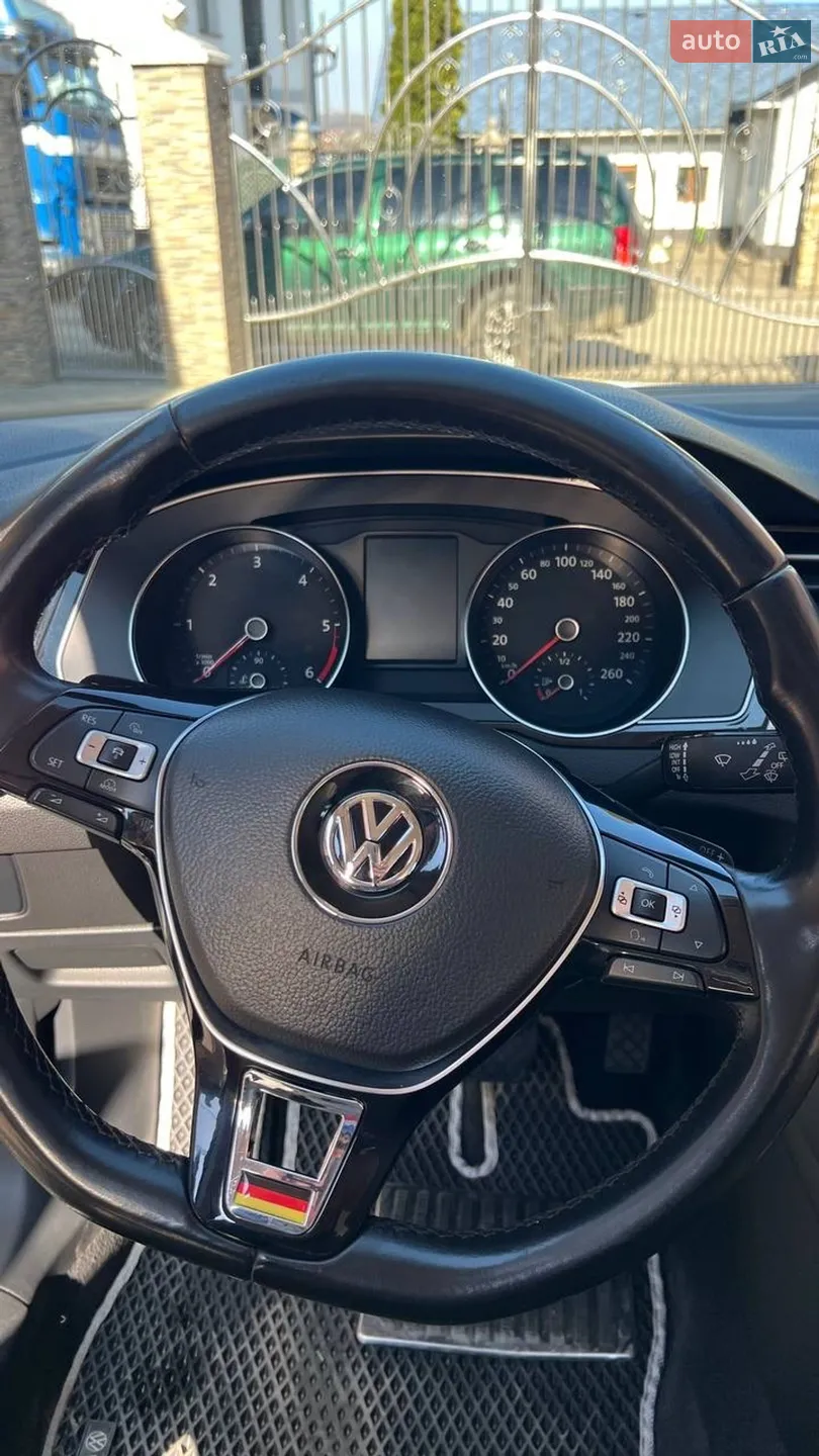 2015 Volkswagen Passat - мініатюра 12