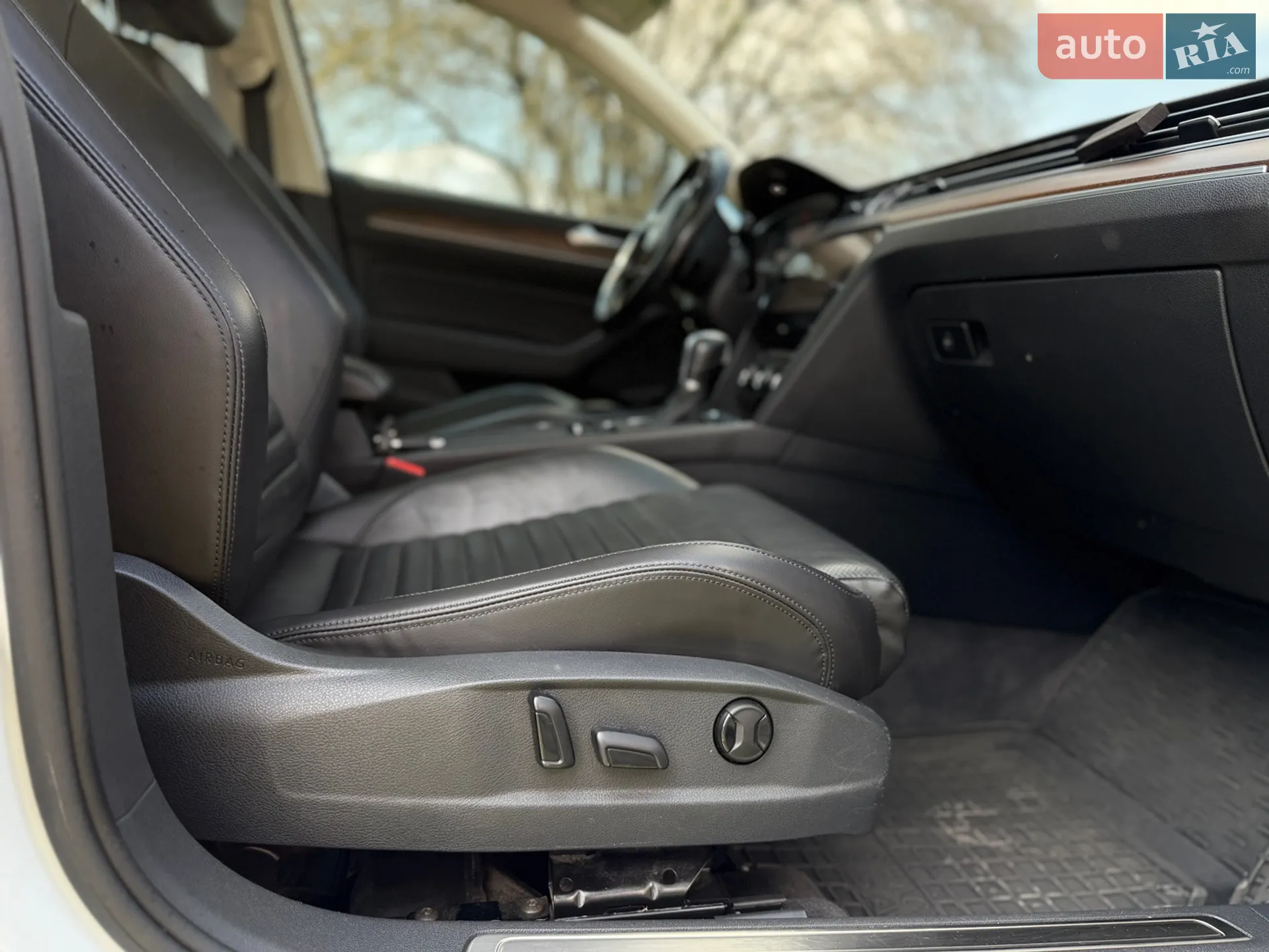 2017 Volkswagen Passat - мініатюра 47