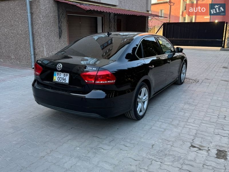 Седан Volkswagen Passat 2013 в Тернополе
