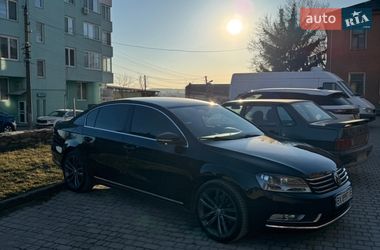 Седан Volkswagen Passat 2011 в Каменец-Подольском
