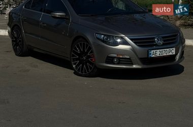 Седан Volkswagen Passat 2009 в Одессе