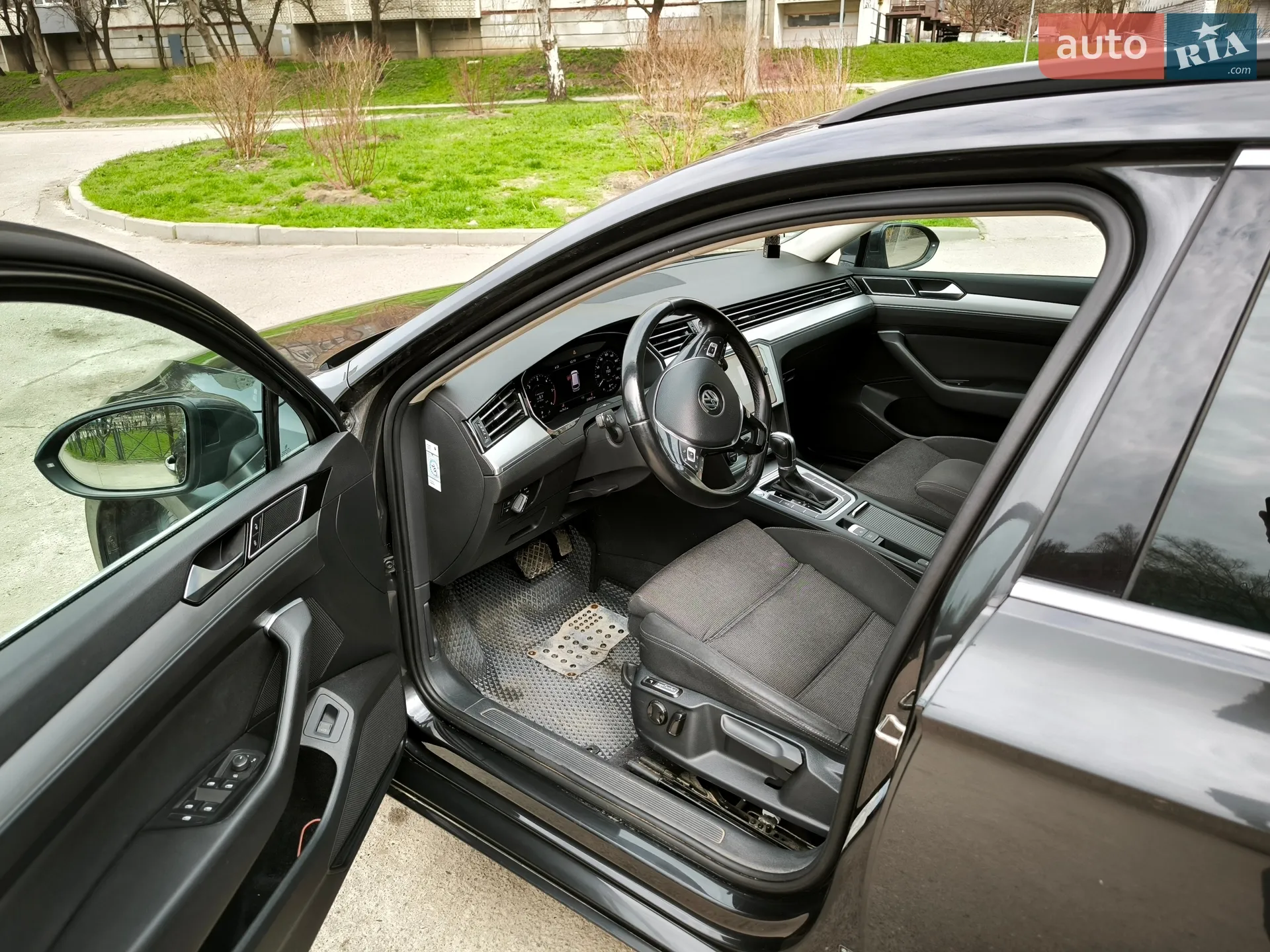 2017 Volkswagen Passat - мініатюра 15