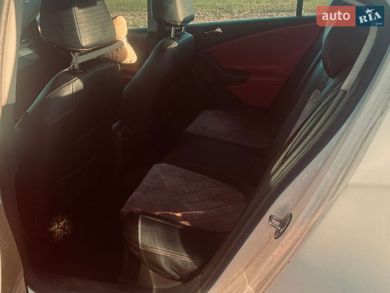 Седан Volkswagen Passat 2008 в Харькове