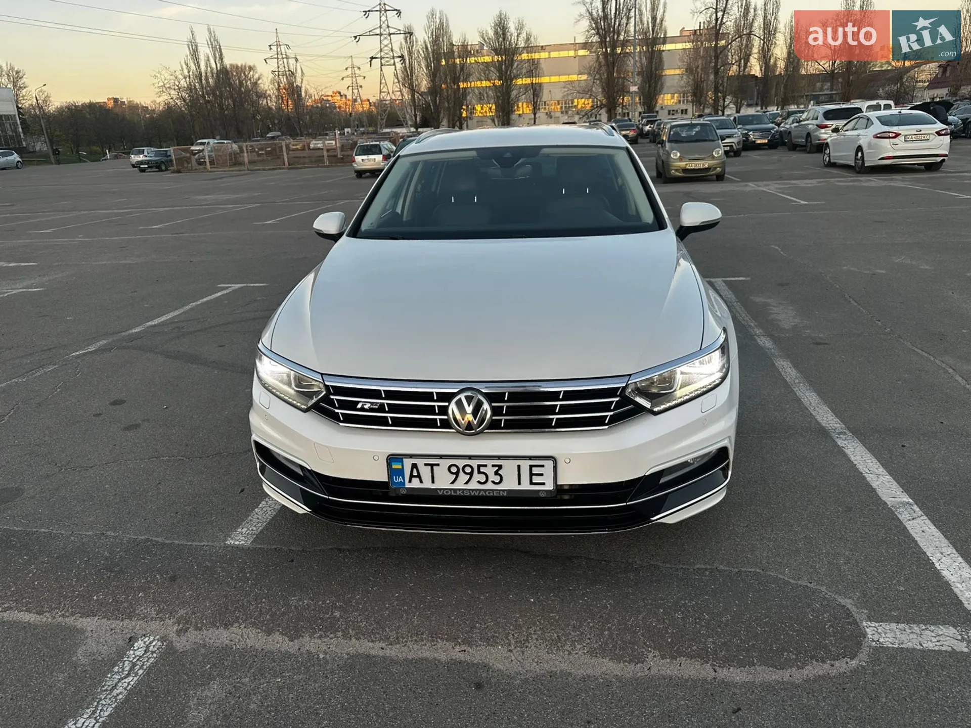 2018 Volkswagen Passat - мініатюра 2