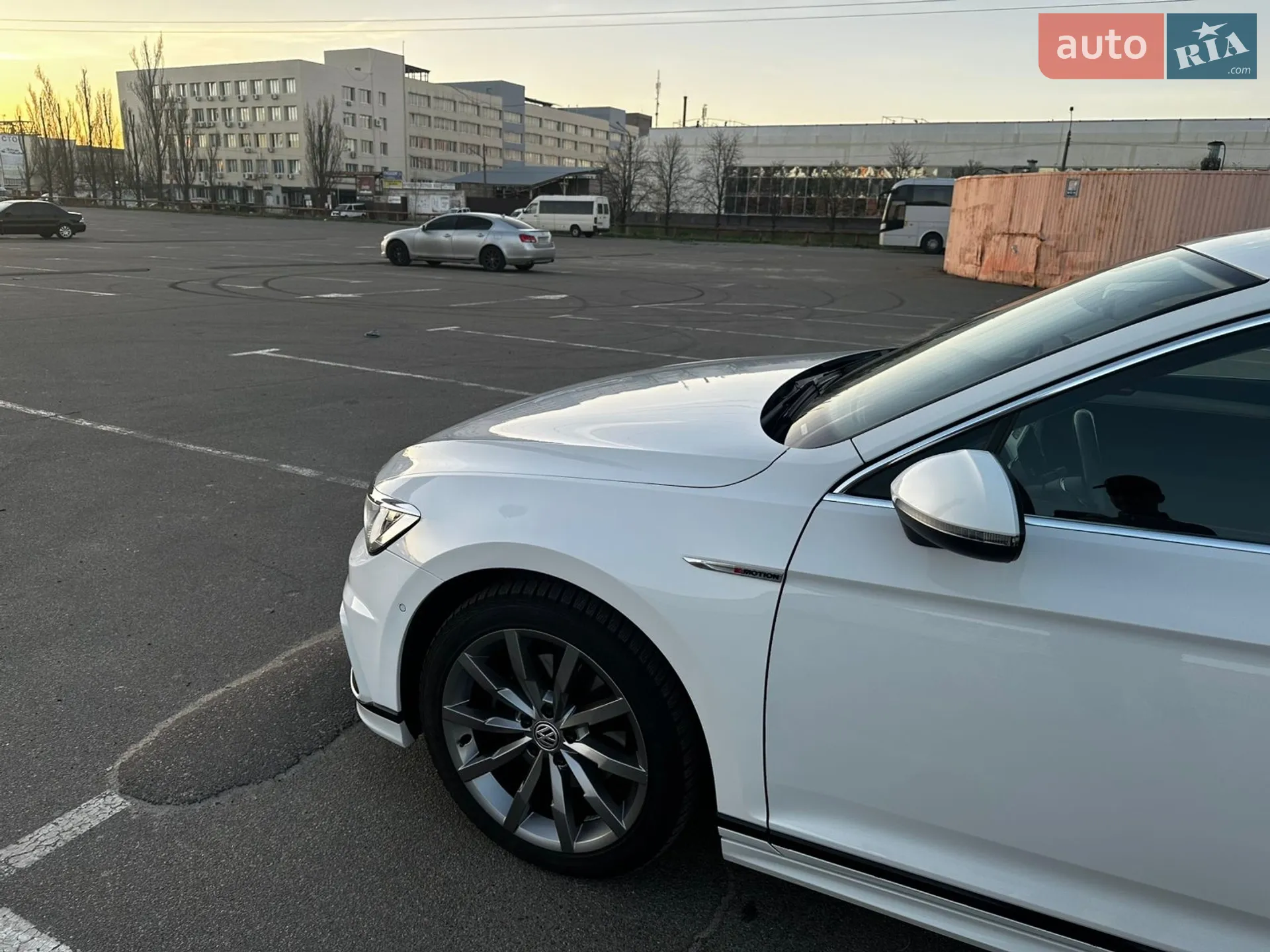2018 Volkswagen Passat - мініатюра 11