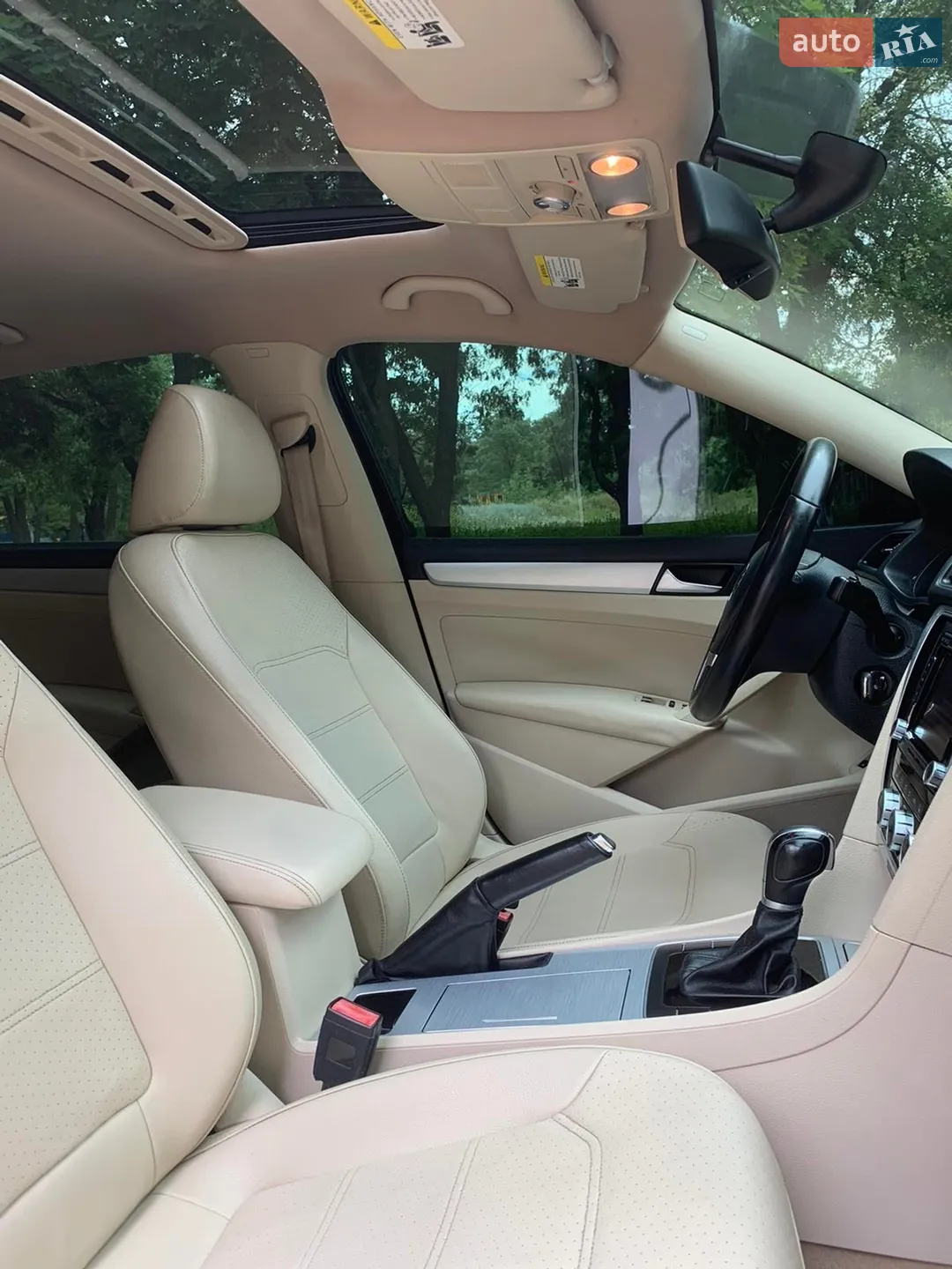 2012 Volkswagen Passat - мініатюра 4