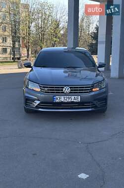 Седан Volkswagen Passat 2017 в Кривому Розі