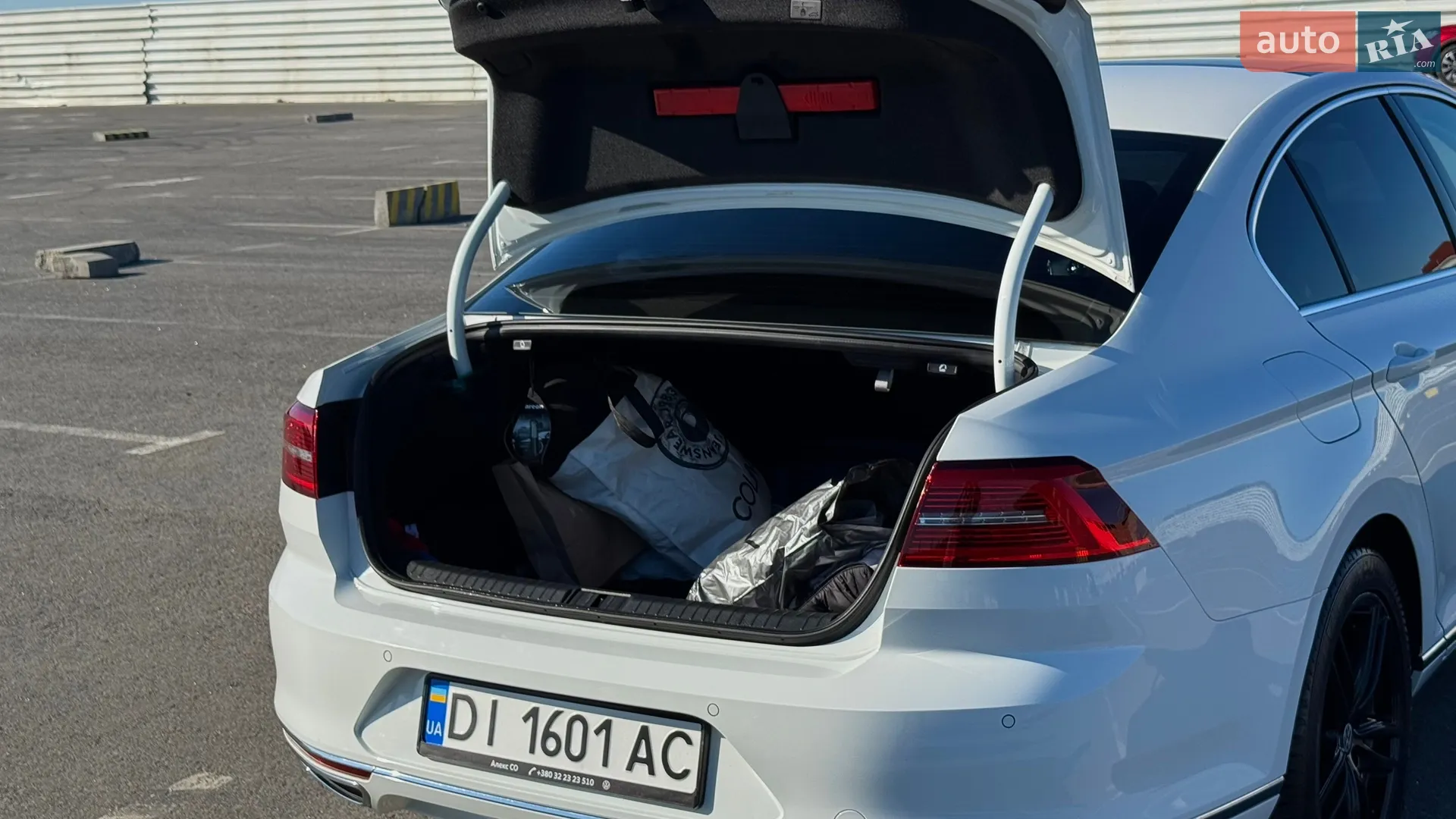 2017 Volkswagen Passat - мініатюра 8