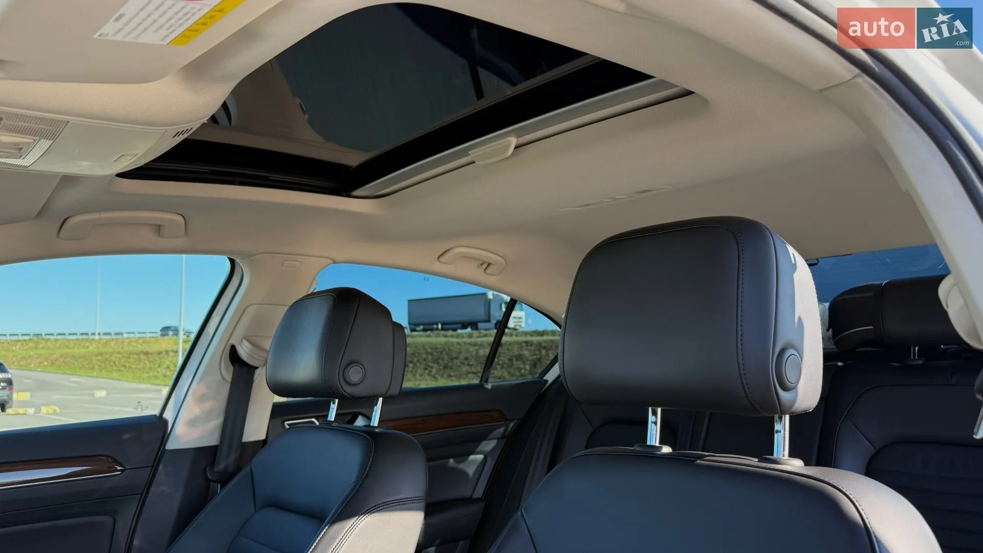 2017 Volkswagen Passat - мініатюра 17