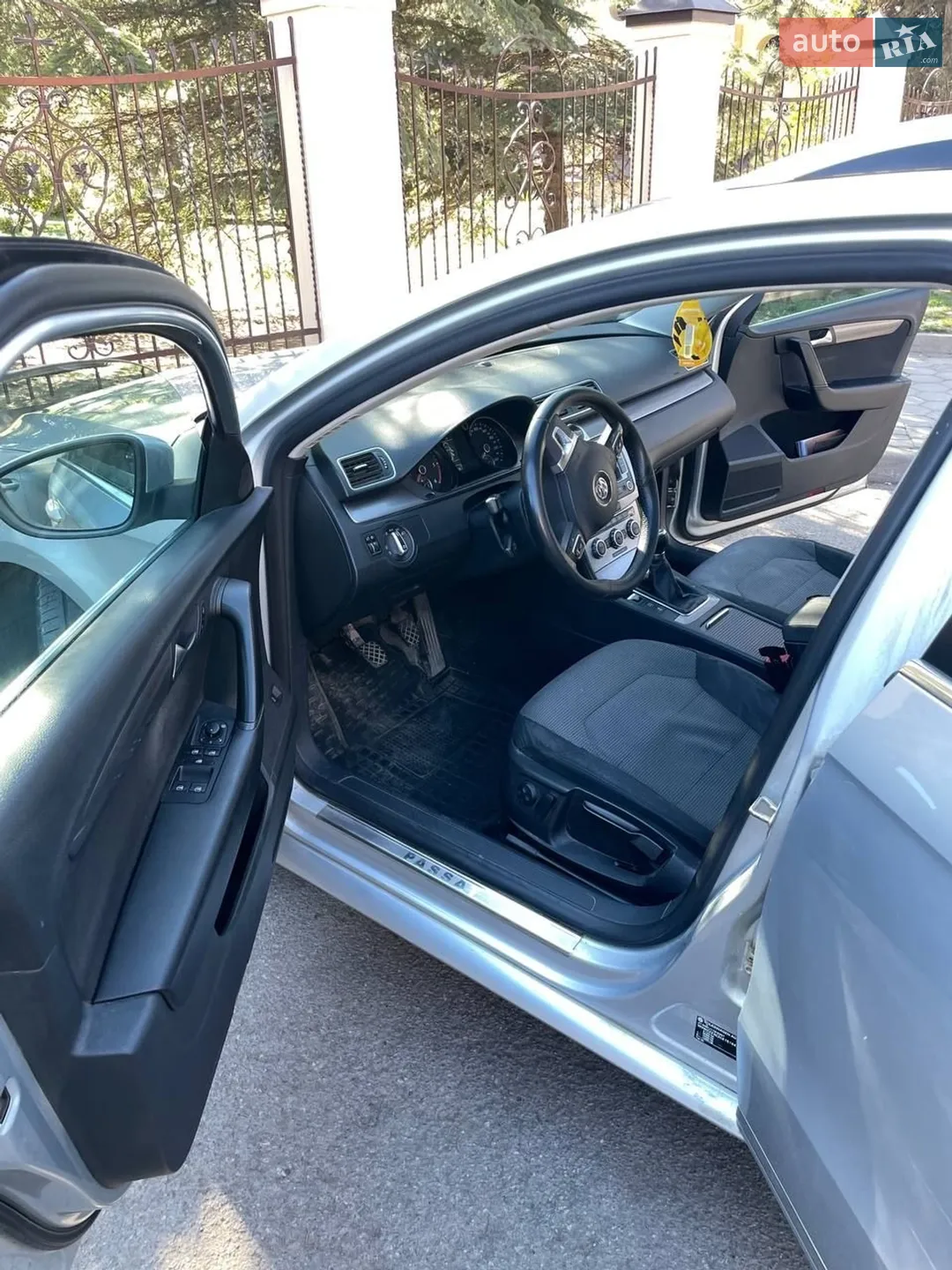 2012 Volkswagen Passat - мініатюра 8