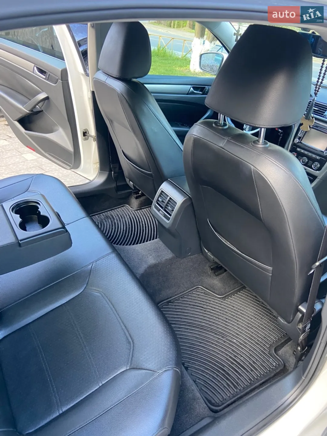 2013 Volkswagen Passat - мініатюра 13