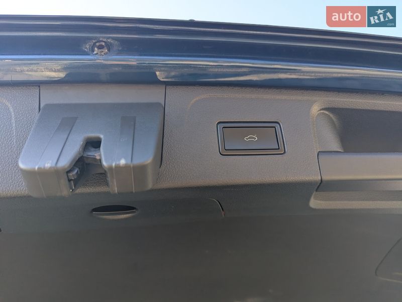 Универсал Volkswagen Passat 2020 в Львове