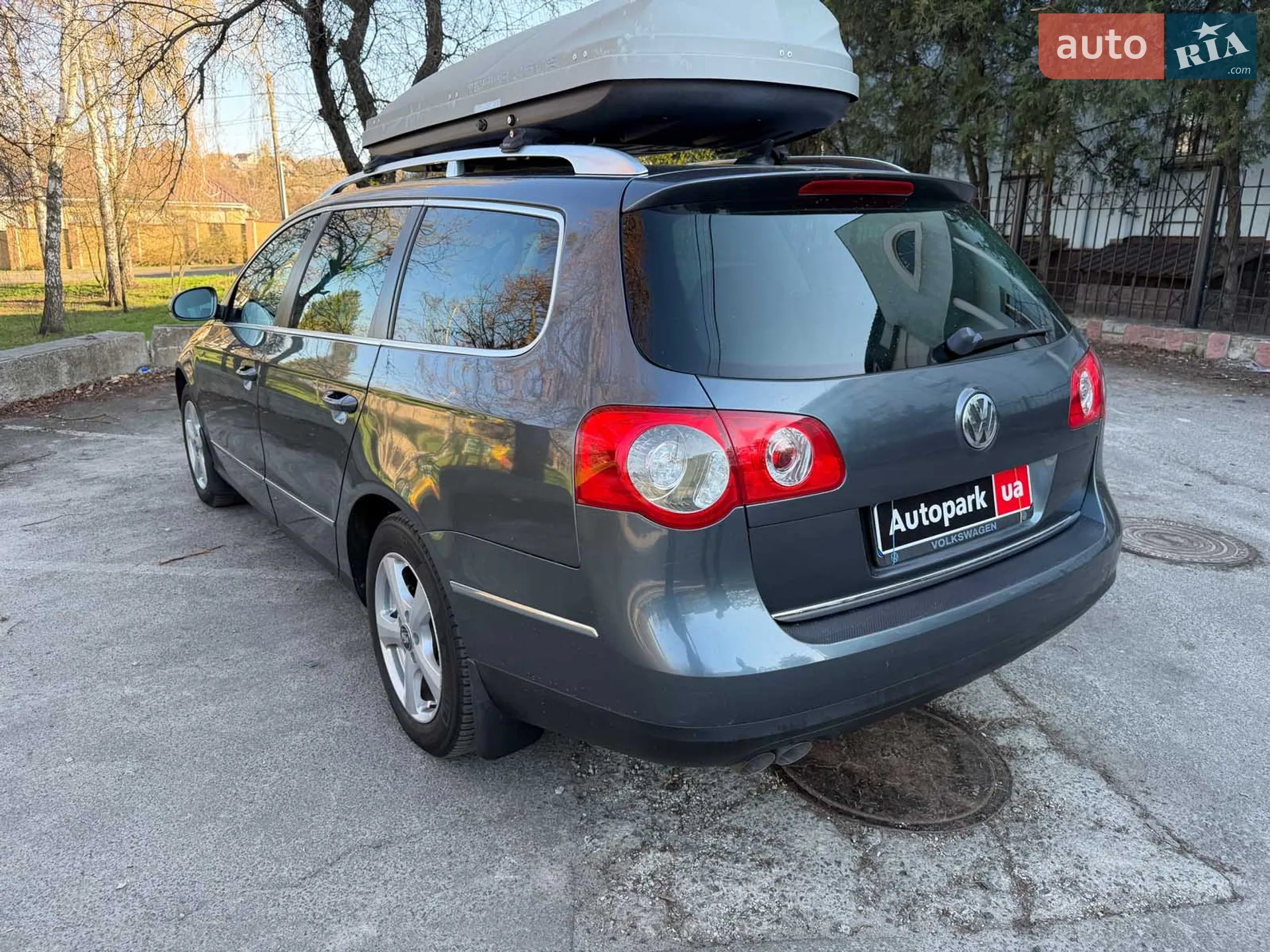 2010 Volkswagen Passat - мініатюра 7