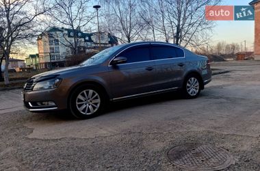 Седан Volkswagen Passat 2011 в Богородчанах