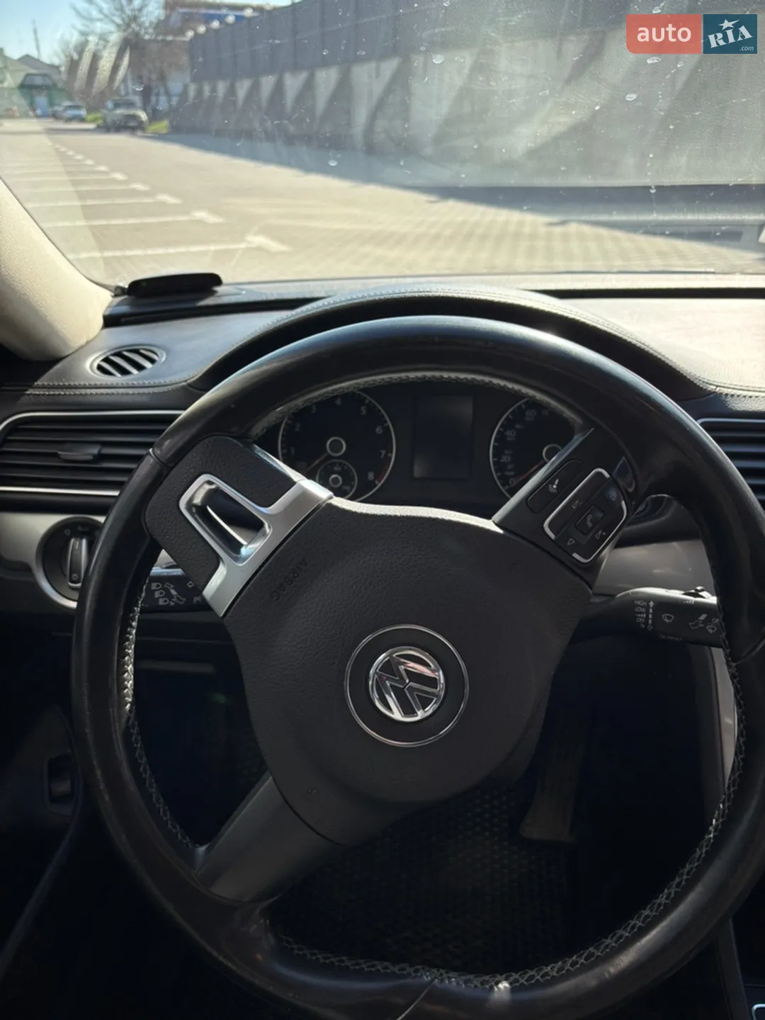 2014 Volkswagen Passat - мініатюра 18