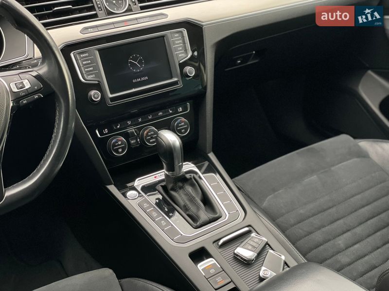 Универсал Volkswagen Passat 2016 в Калуше