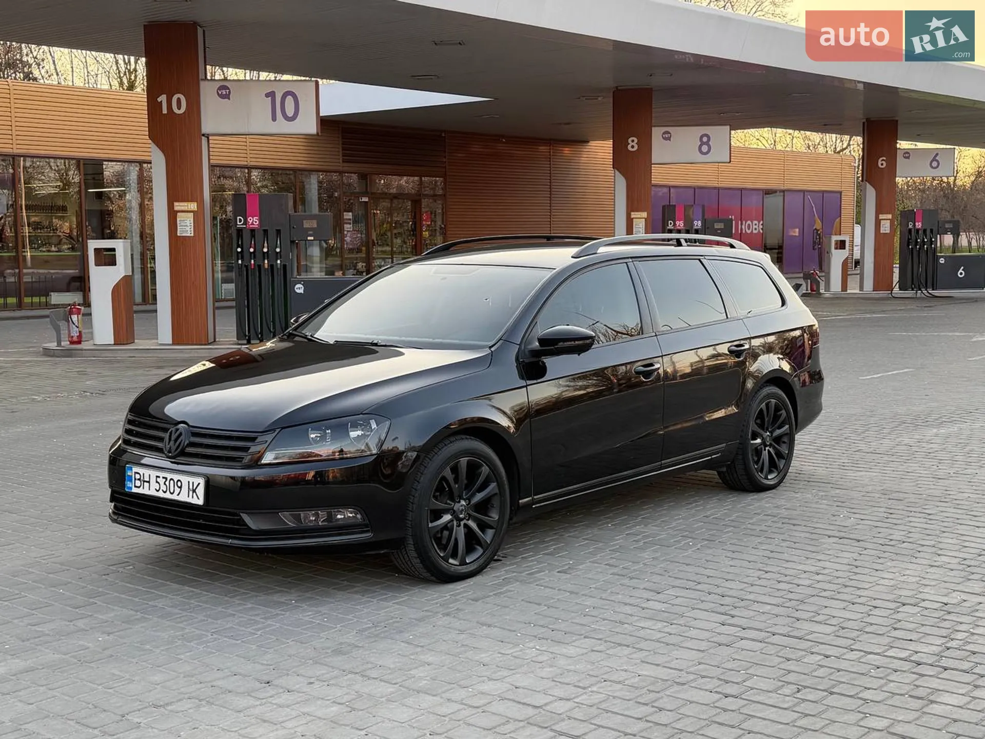 2011 Volkswagen Passat - мініатюра 4